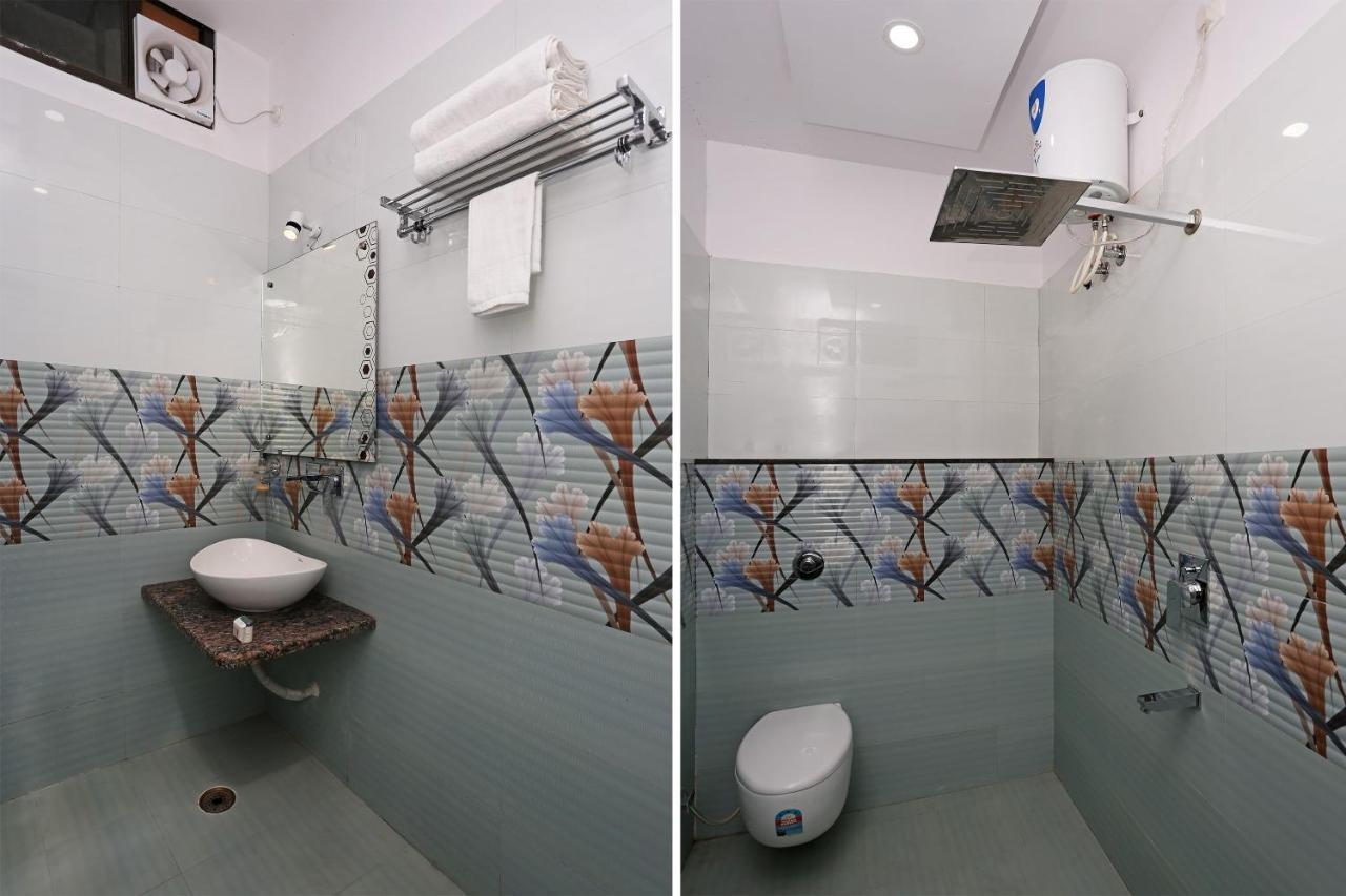 Oyo 10360 Hotel Grand Manoranjan Gorakhpur Zewnętrze zdjęcie